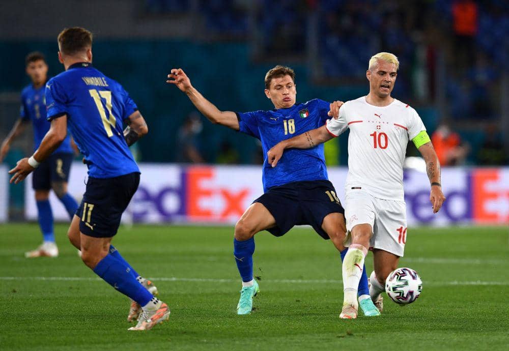 Potret Italia menghadapi Swiss (twitter.com/yeniacikcom)