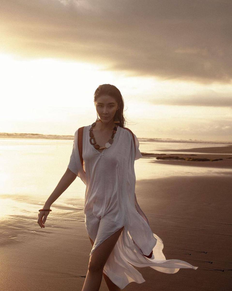 Ayu Saraswati (instagram.com/ayusarasw)