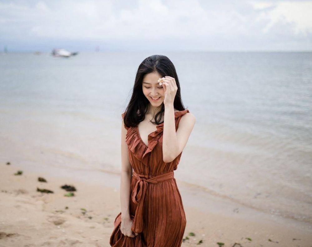 Ayu Saraswati (instagram.com/ayusarasw)