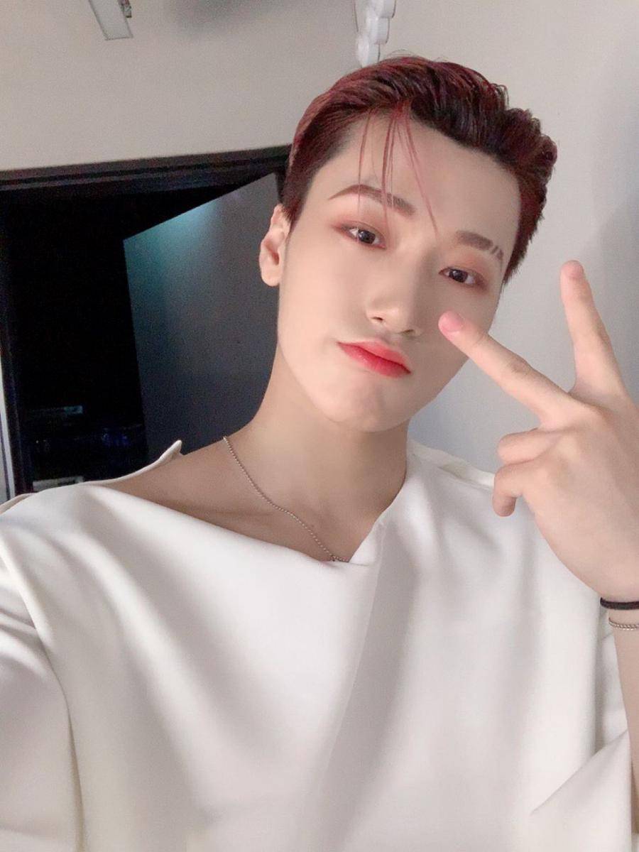 San ATEEZ (twitter.com/ATEEZofficial)