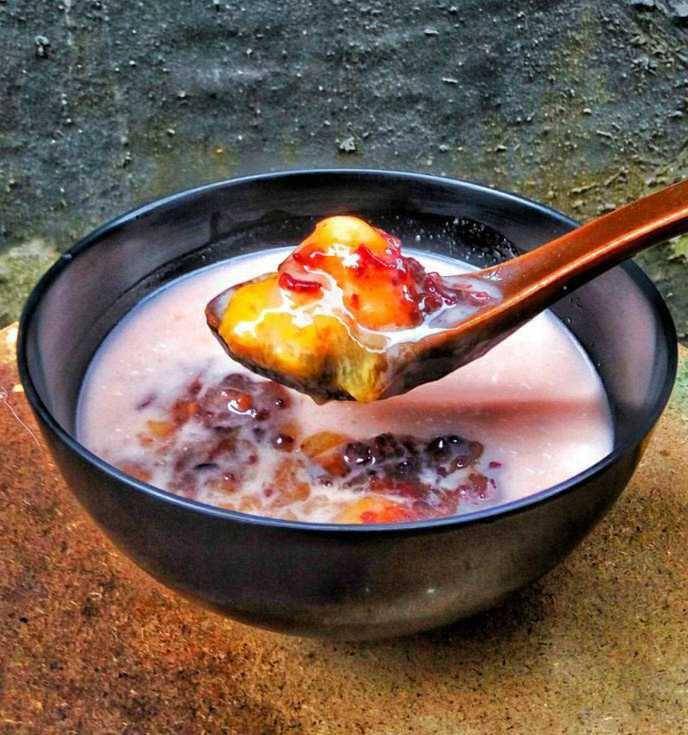 es kolak Bali (instagram.com/fanytripledua)