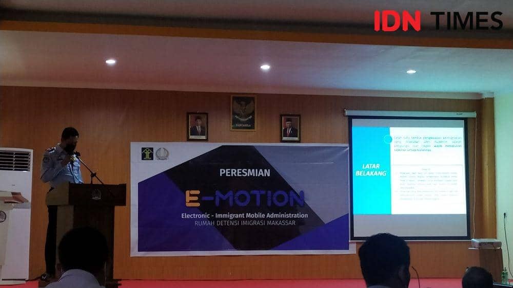 Rudenim Makassar meluncurkan aplikasi E-Motion dalam mengawasi dan membuat laporan pengungsi asing. IDN Times/Sahrul Ramadan