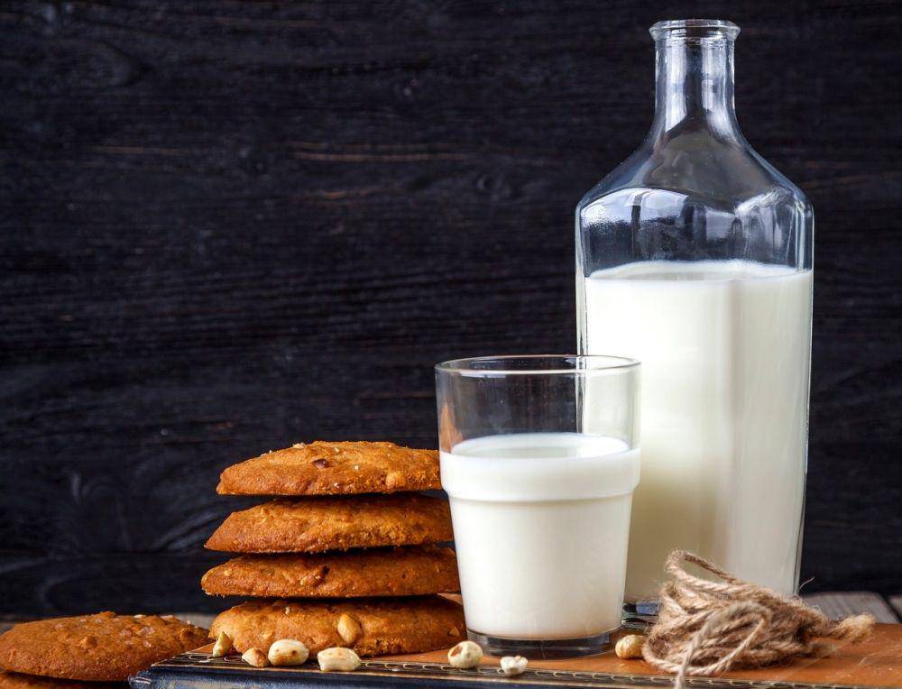 ilustrasi oat milk (pexels.com/Pixabay)