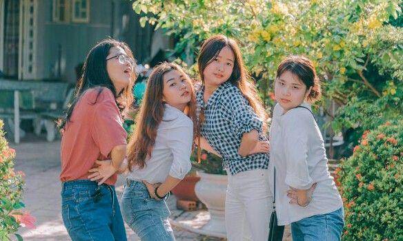 Ilustrasi best friend forever (pexels.com/Min Ah)