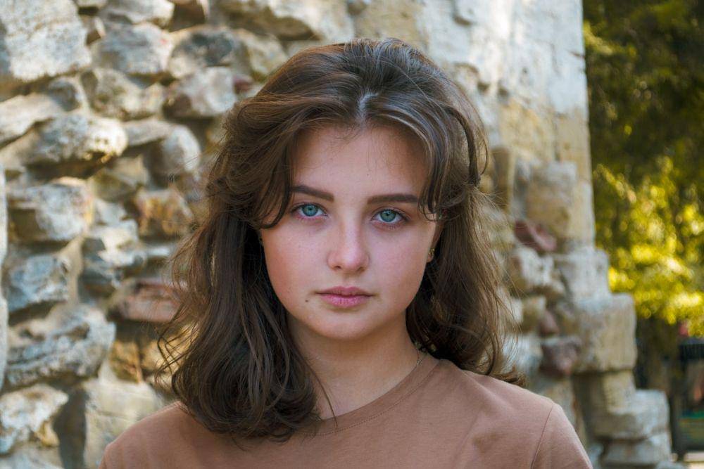 ilustrasi wanita sombong (pexels.com/Ilya Andrianov)