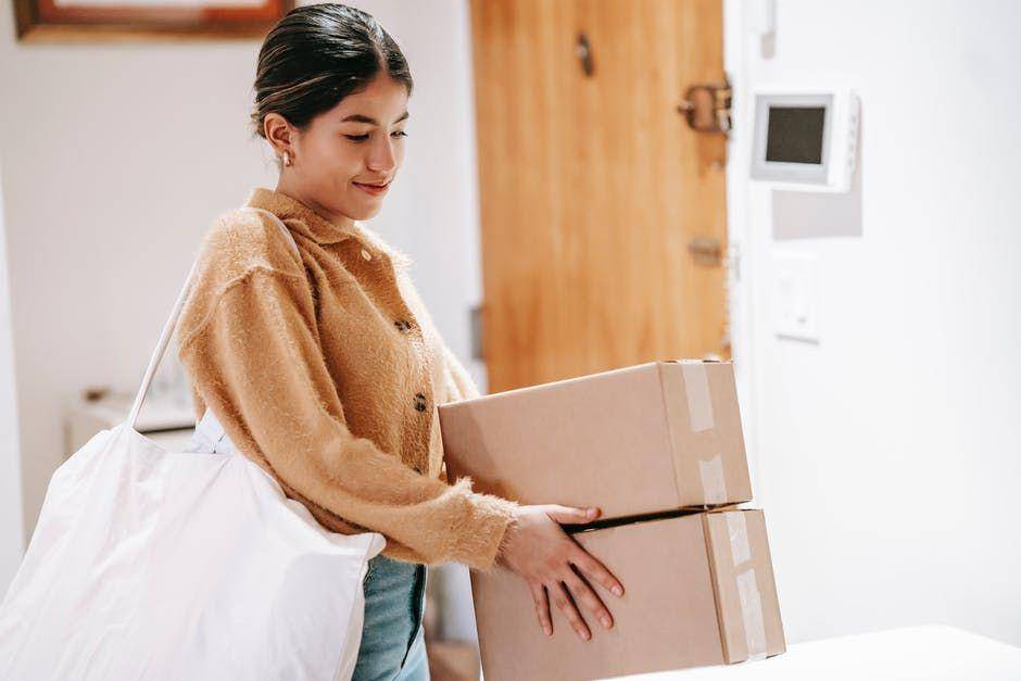Ilustrasi decluttering (pexels.com/liza-summer)