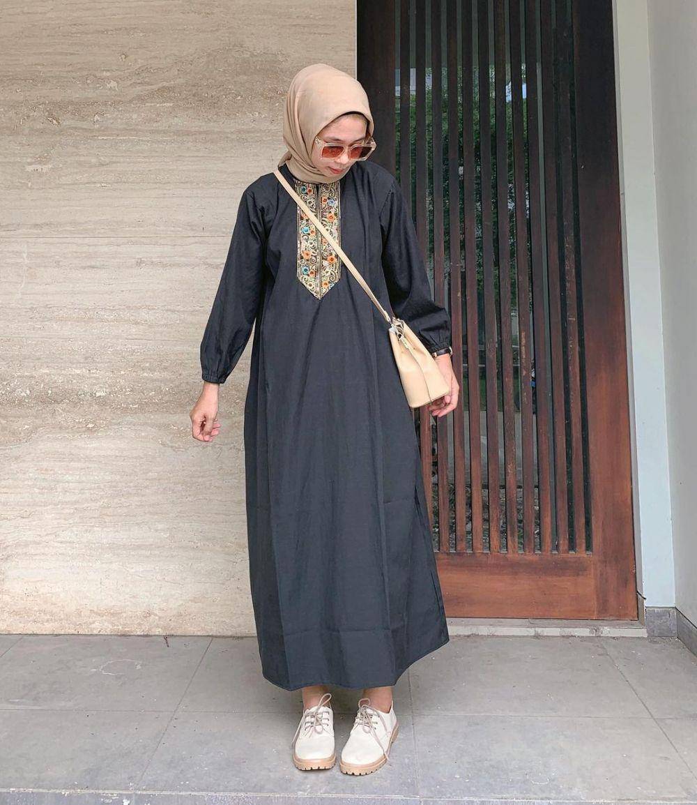 Fitri Hasiani (Instagram.com/_kakpit)