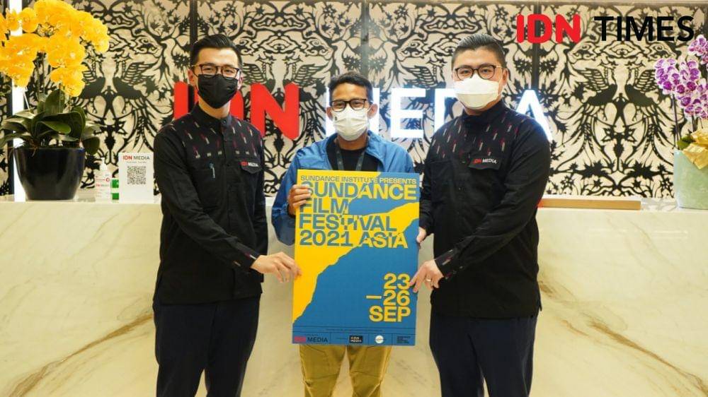 8 Potret Sandiaga Uno Seru-seruan di Kantor IDN Media HQ