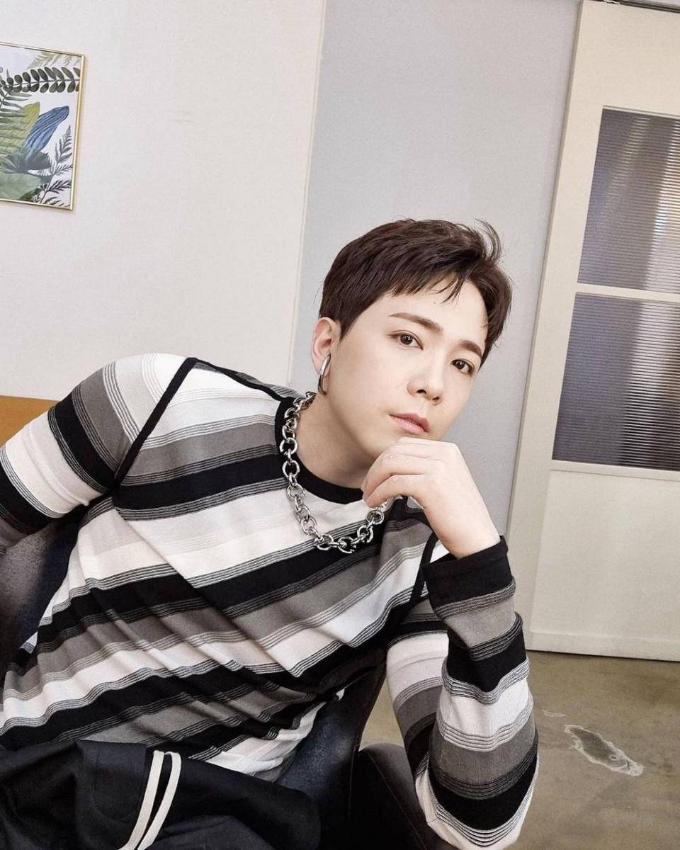 Hongki FT Island (instagram.com/skullhong12)