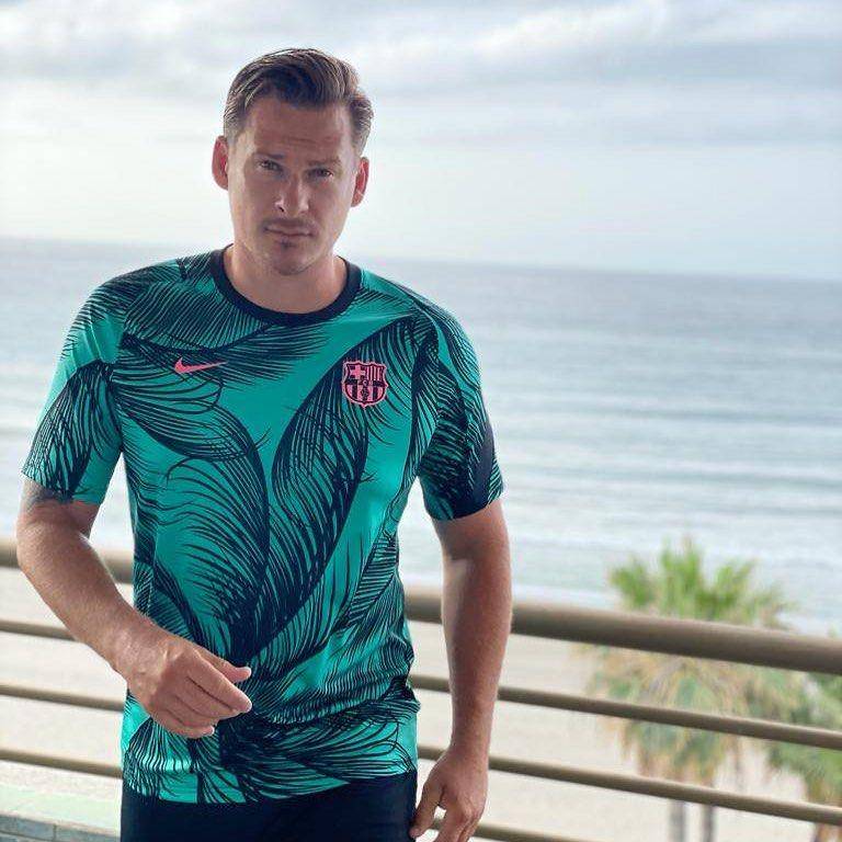 Lee Ryan (instagram.com/officialleeryan)