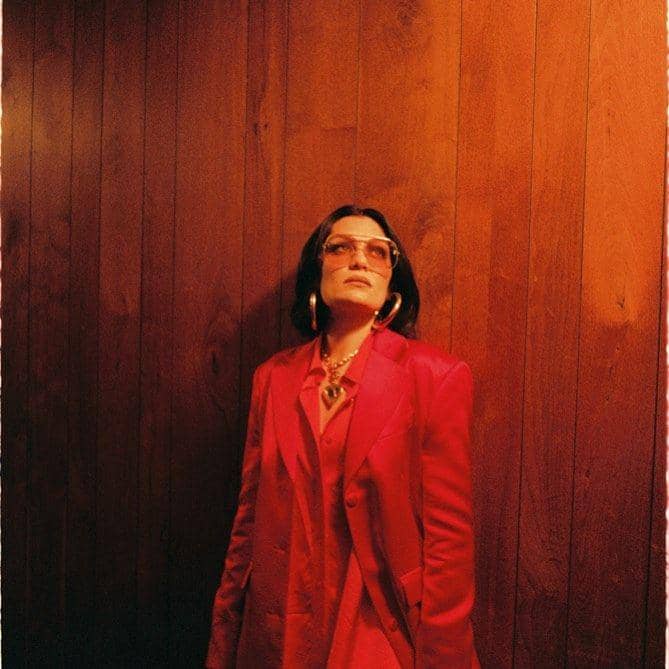 Jessie J (instagram.com/jessiej)