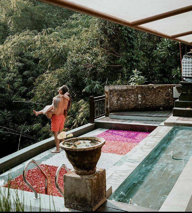 Siti Badriah di Bali (Instagram.com/sitibadriahh)