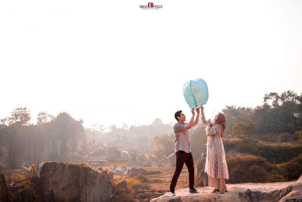 Cut Meyriska dan Roger Danuarta. (Trick Effect ID via Instagram.com/cutratumeyriska)