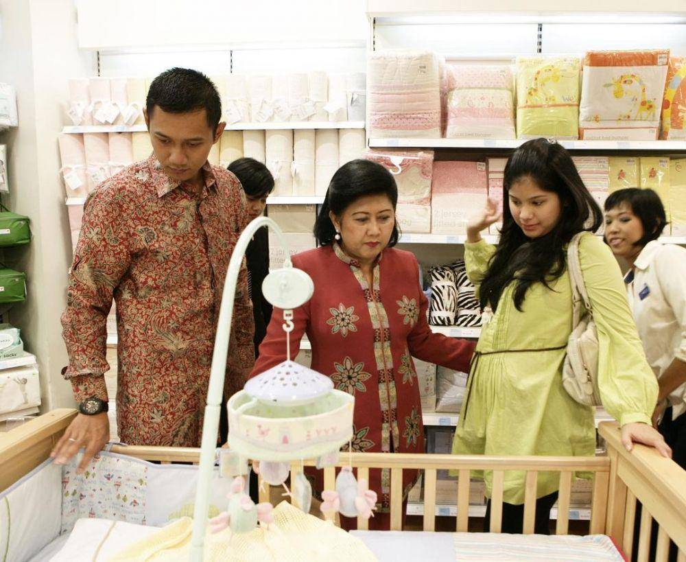 Annisa Pohan dan AHY (instagram.com/annisayudhoyono)