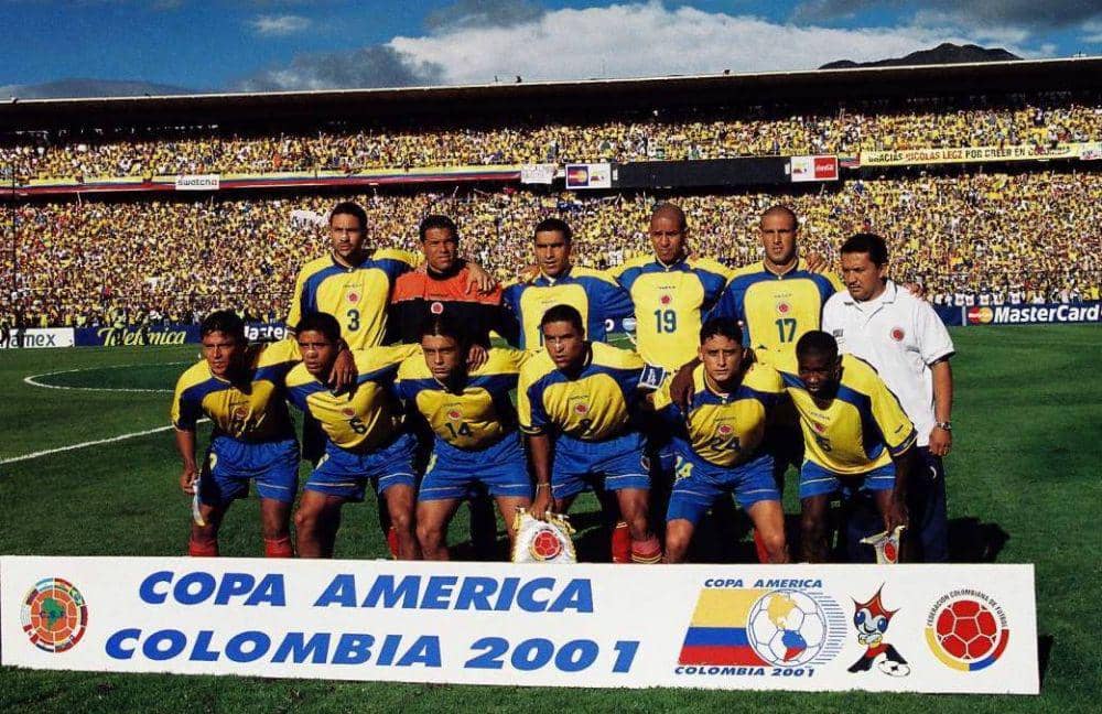Kolombia Copa America 2001 (foottheball.com)