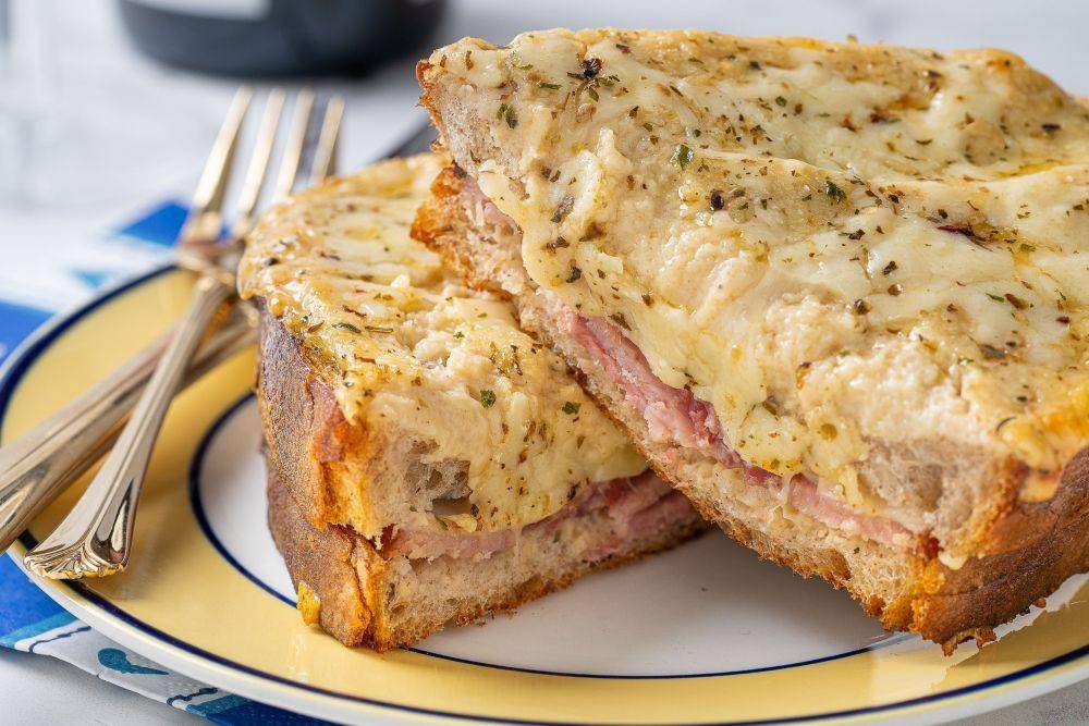 croque-monsieur (thespruceeats.com)
