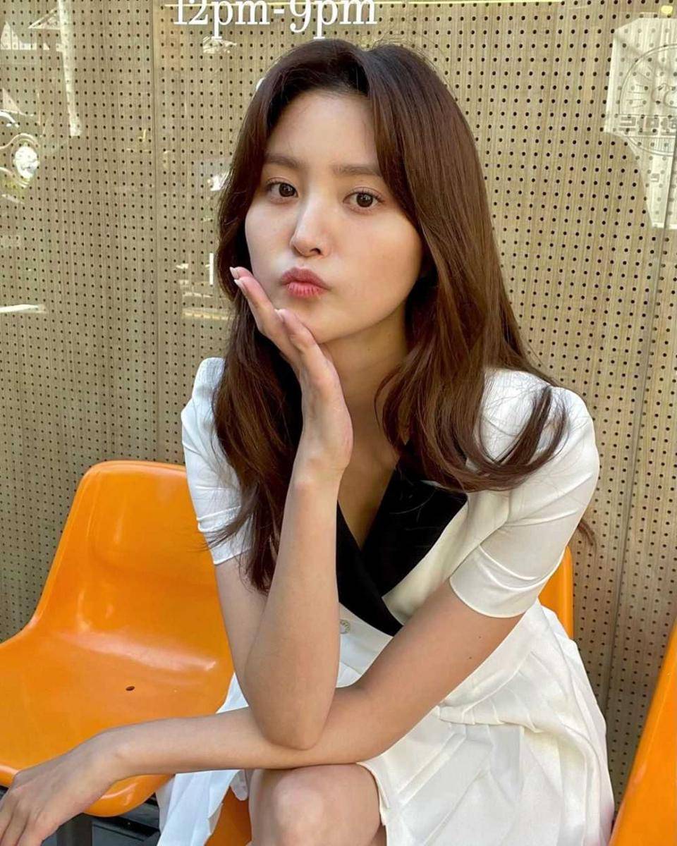 Jeonghwa EXID (instagram.com/jeonghwa_0508)