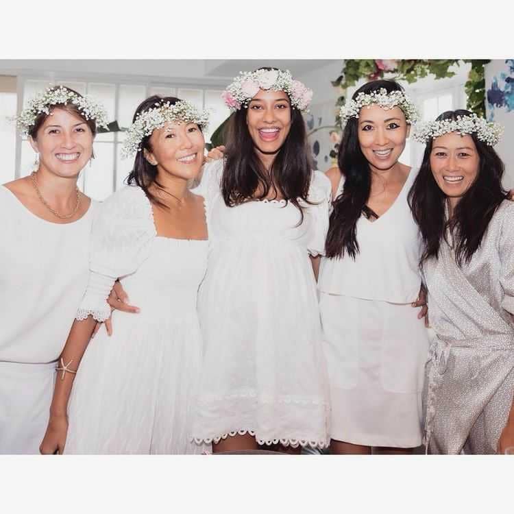 baby shower Lisa Haydon (instagram.com/lisahaydon)