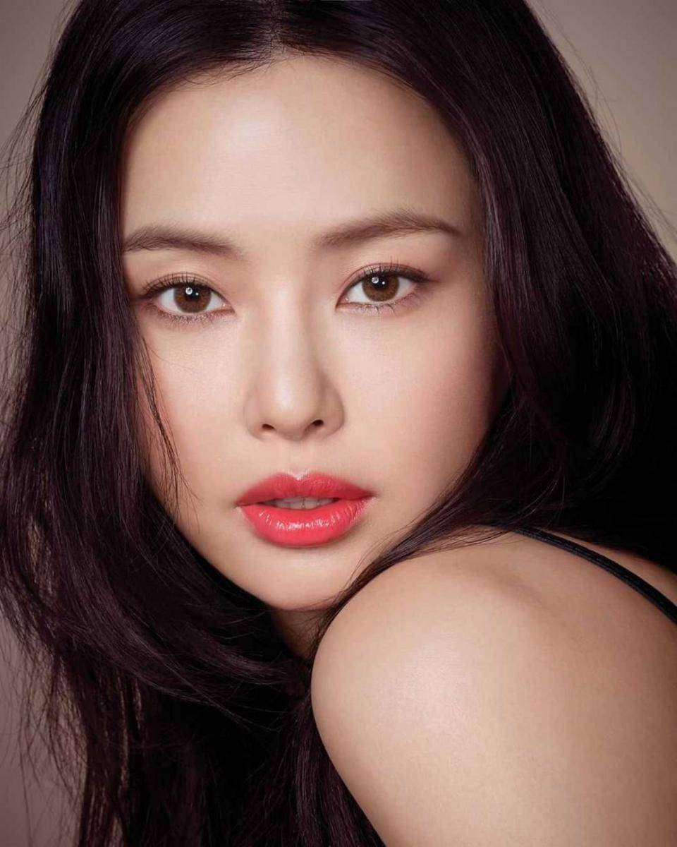 Lee Honey (instagram.com/honey_lee32)