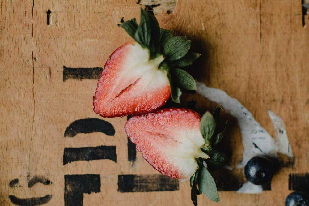 ilustrasi stawberry (pexels.com/Eva Elijas)
