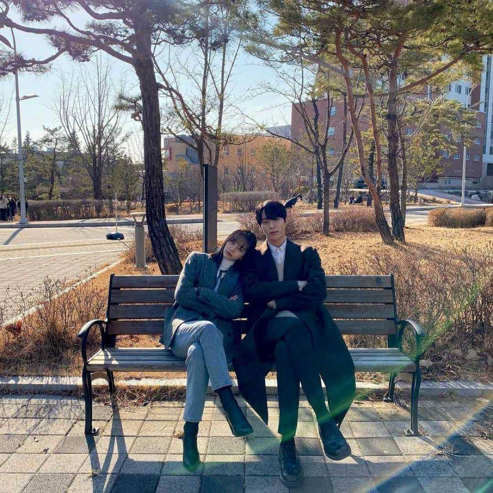 Lee Hyeri dan Jang Ki Yong (instagram.com/hyeri_0609)
