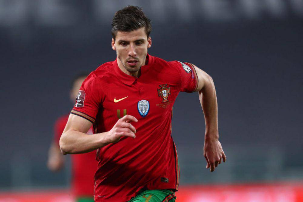 Ruben Dias ketika membela tim nasional Portugal. (molineux.news)
