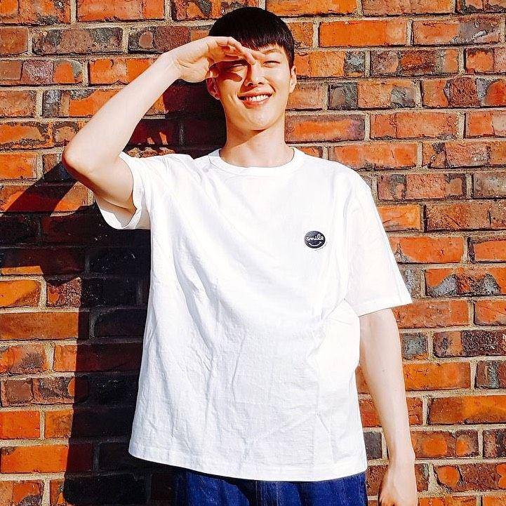 Jang Ki Yong (instagram.com/juanxkui)
