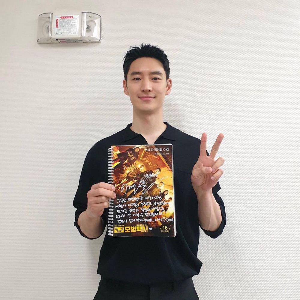 Lee Je Hoon (instagram.com/leejehoon)