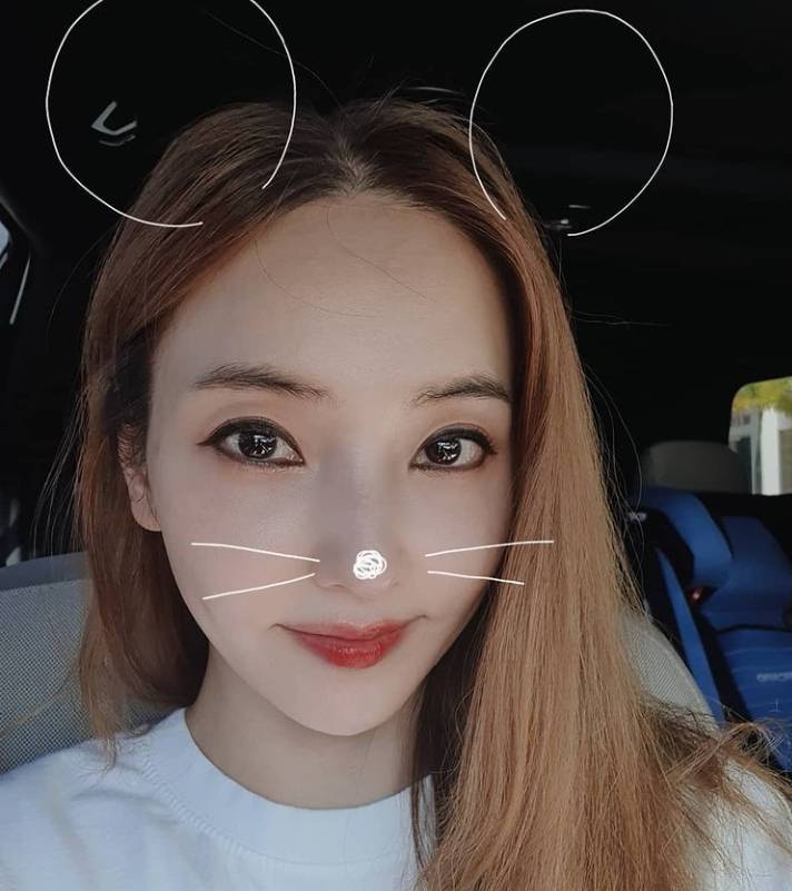 Han Chae Young (instagram.com/han_chae_young_)