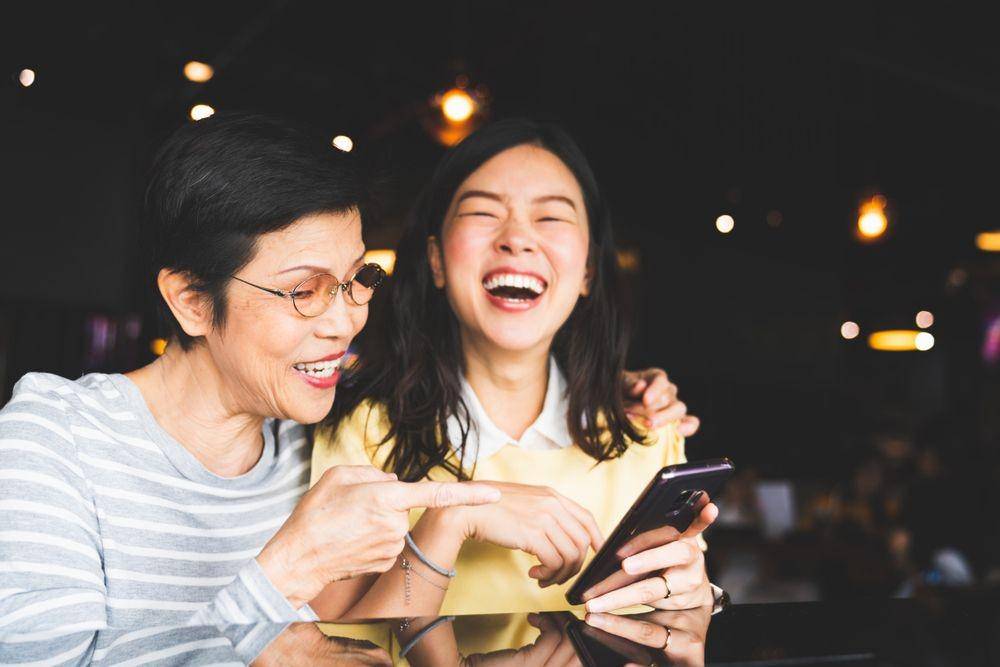 Ibu dan anak yang bahagia (Shutterstock/Urbanscape)