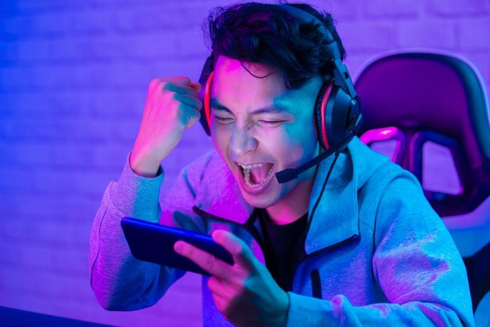 Argh! Ini 5 Hal Menyebalkan Saat Mabar Game Online