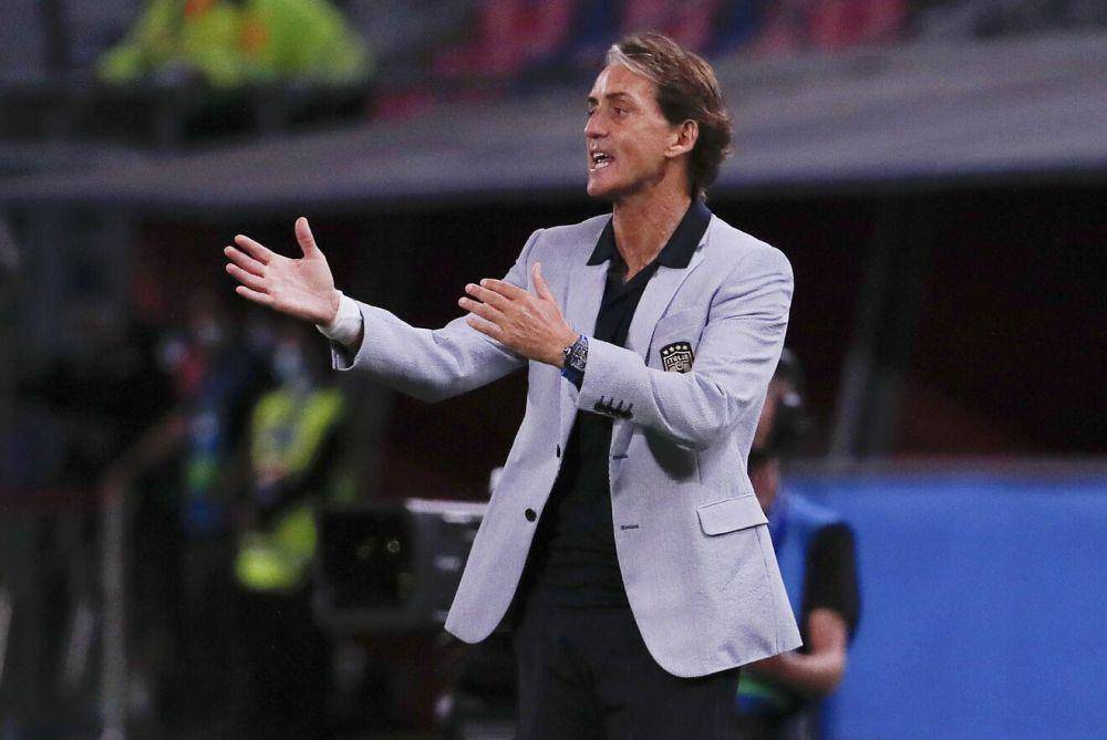 Roberto Mancini sudah sering membawa tim asuhannya juara (marca.com)