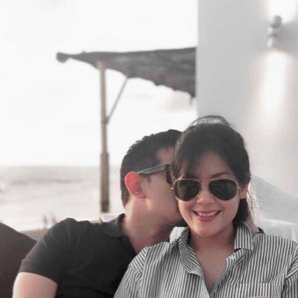 Momen Lulu Tobing dan suami (instagram.com/banimmulia)