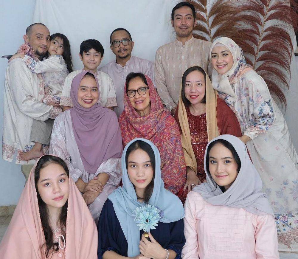 Gary Iskak bersama keluarga (instagram.com/iskak_gary)
