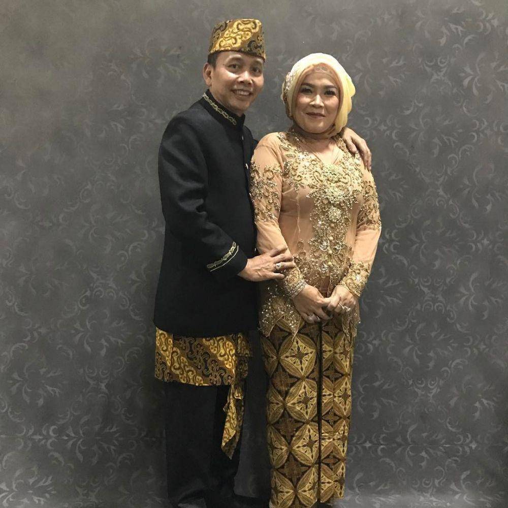 Kebaya keluarga Ayu Ting Ting (instagram.com/mom_ayting92_/)