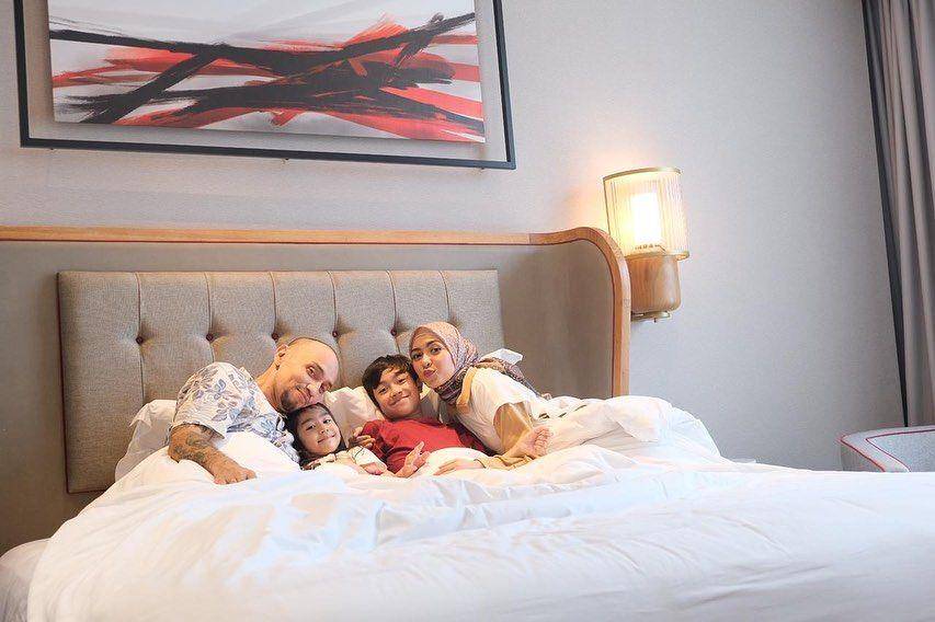 Gary Iskak bersama keluarga (instagram.com/iskak_gary)