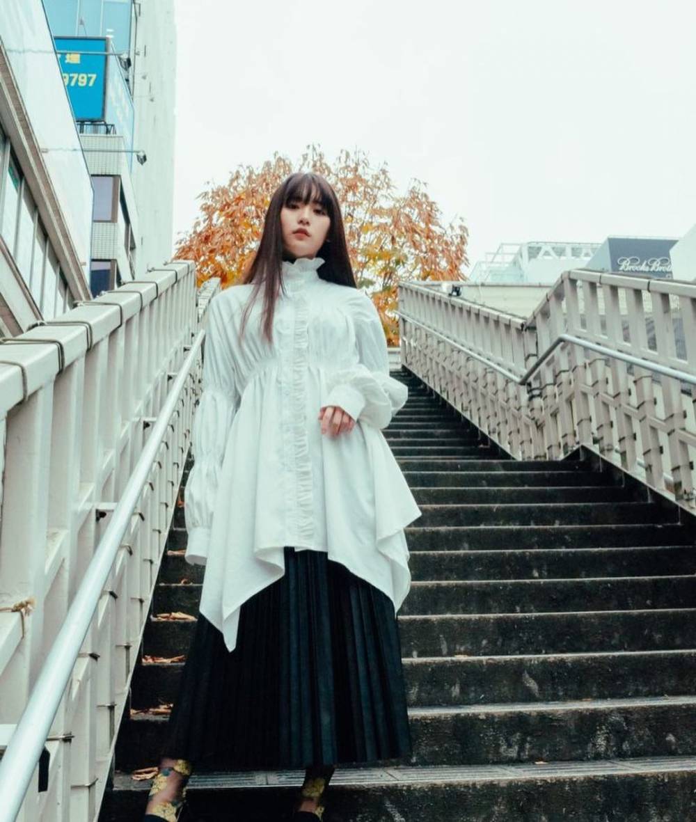 Nana Asakawa (instagram.com/lovestories_hulu)