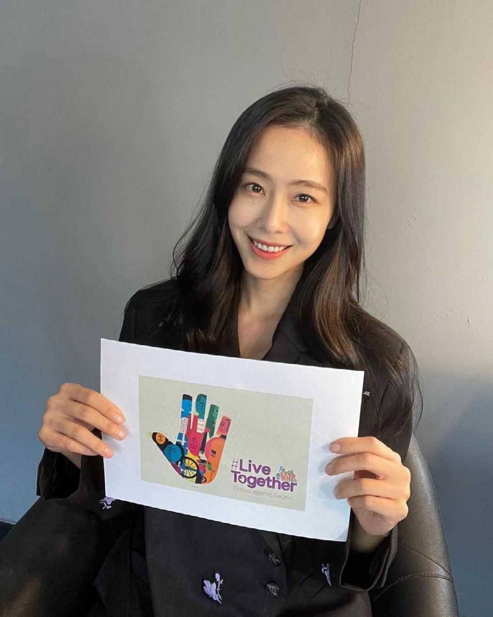 Hong Soo Hyun (instagram.com/soo_hyun_hong)