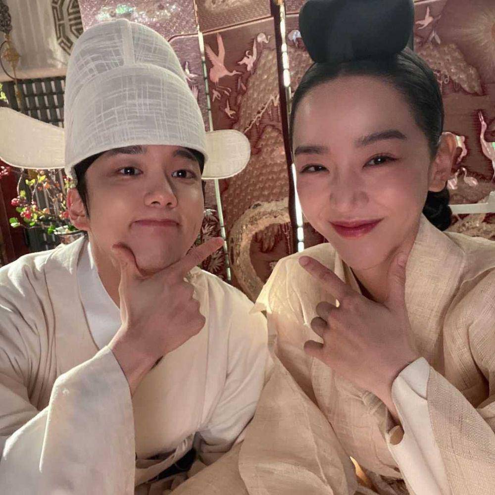 Yoo Young Jae dan Shin Hye Sun (instagram.com/yjaybaby)