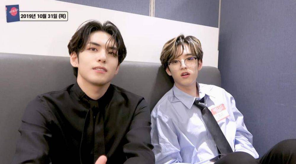 Wonpil bersama Jae DAY6 (facebook.com/day6official)