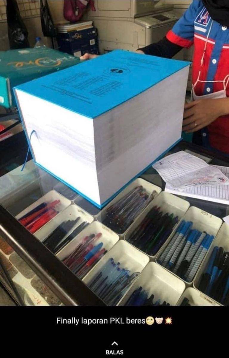 status WA tentang laporan PKL (twitter.com/txtdaripelajar)