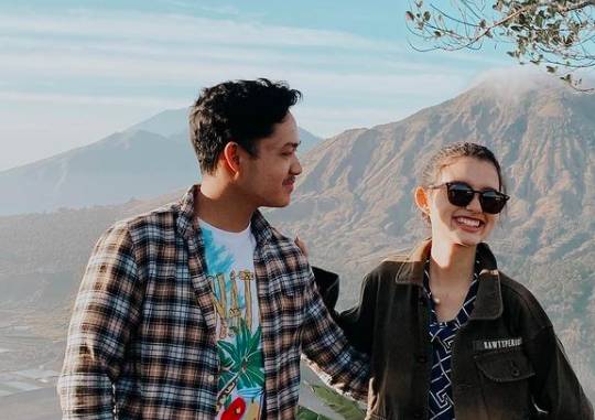 Perayaan ulang tahun Sarah Menzel (instagram.com/ssarah_menzel)