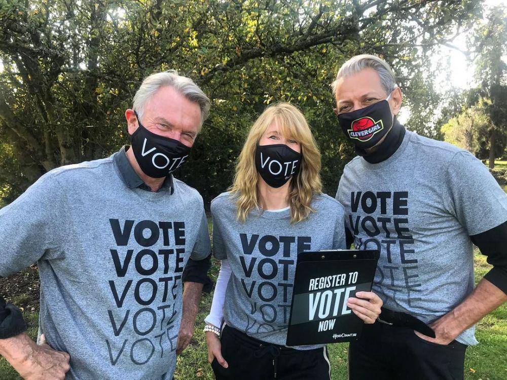Sam Neill, Laura Dern, Jeff Goldblum (instagram.com/jeffgoldblum)
