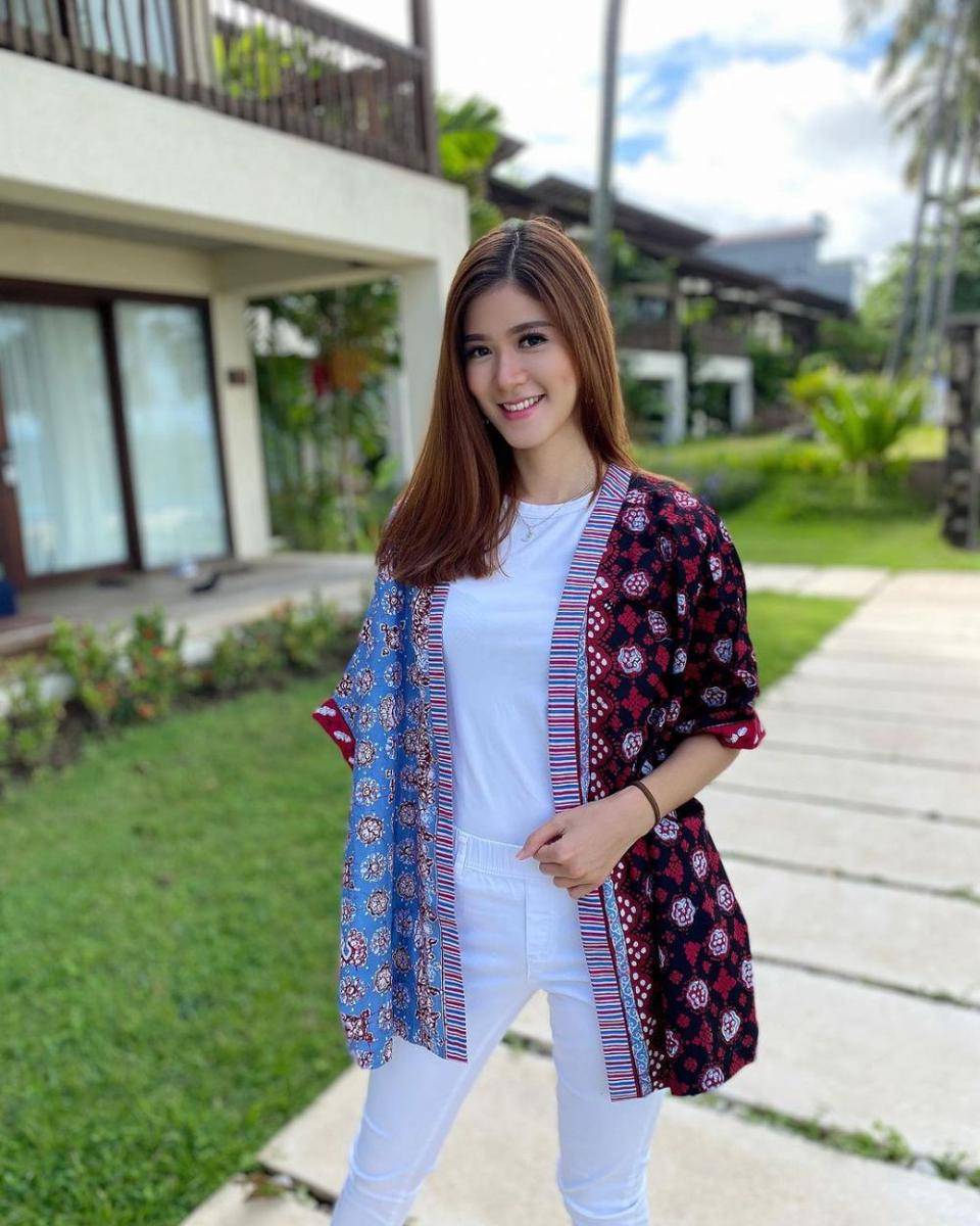 Jeanatasia Kurnia Sari (instagram.com/jeansoebagio)