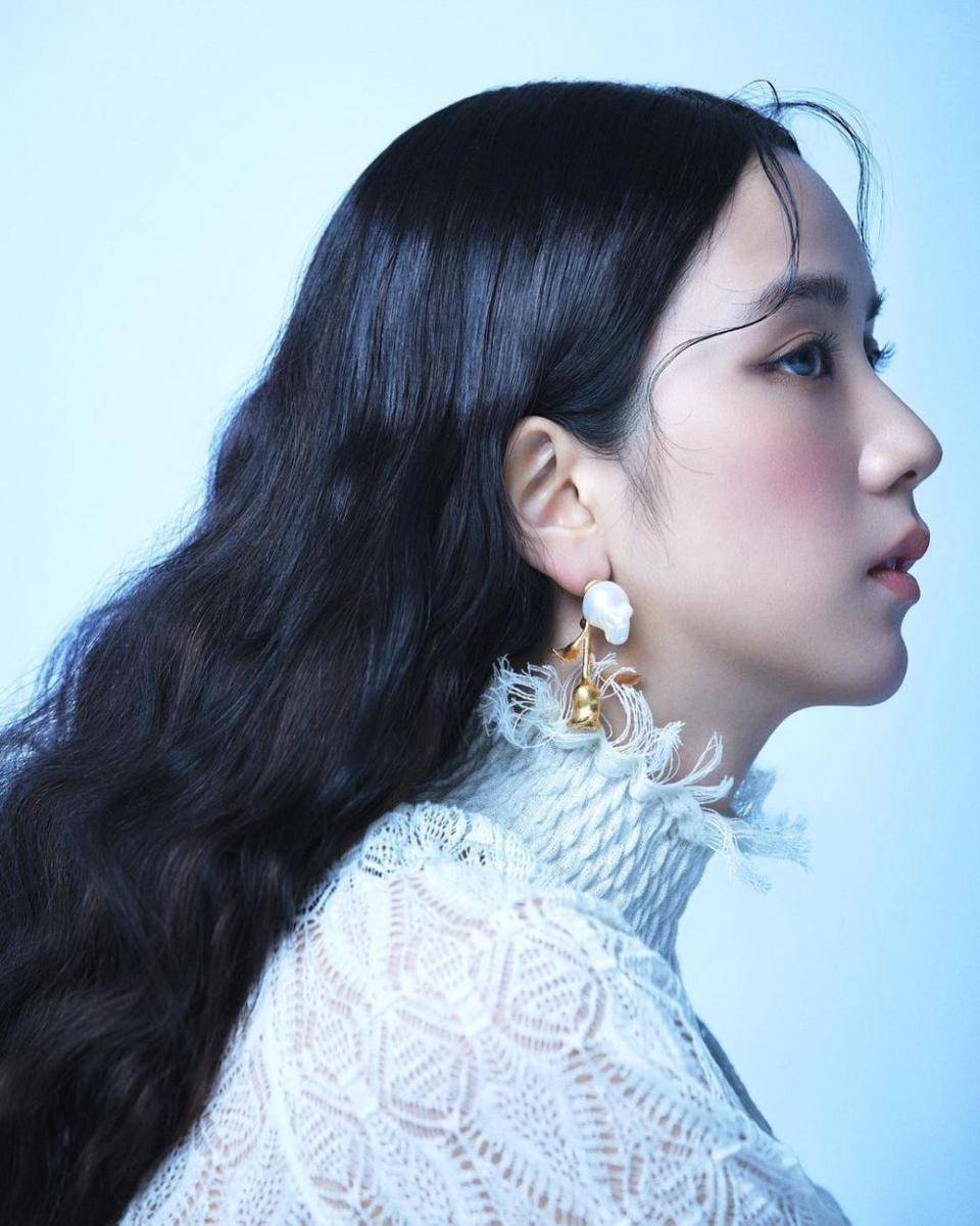 Jisoo BLACKPINK (instagram.com/sooyaaa__)
