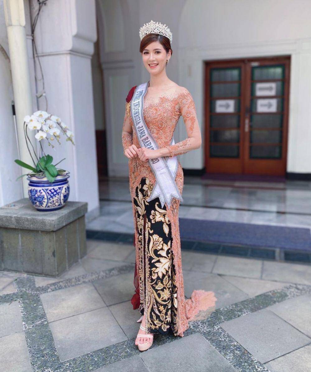 Jeanatasia Kurnia Sari (instagram.com/jeansoebagio)