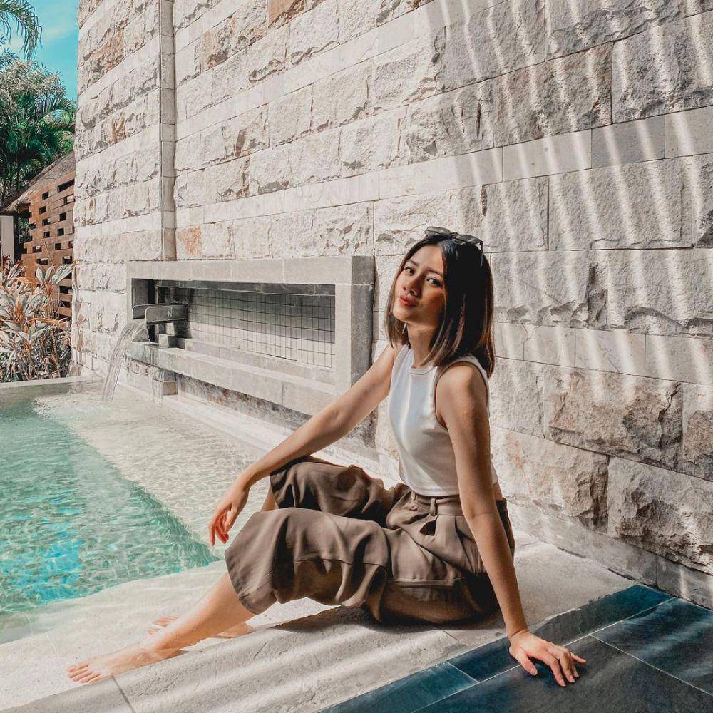 Karen Kurniawan (instagram.com/karenkurniawan_kk)