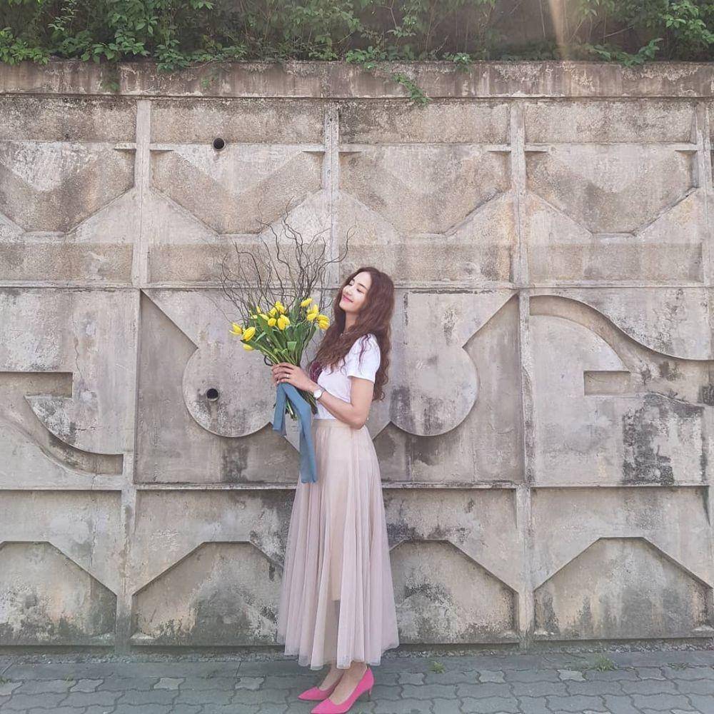 Han Chae Young (instagram.com/han_chae_young_)
