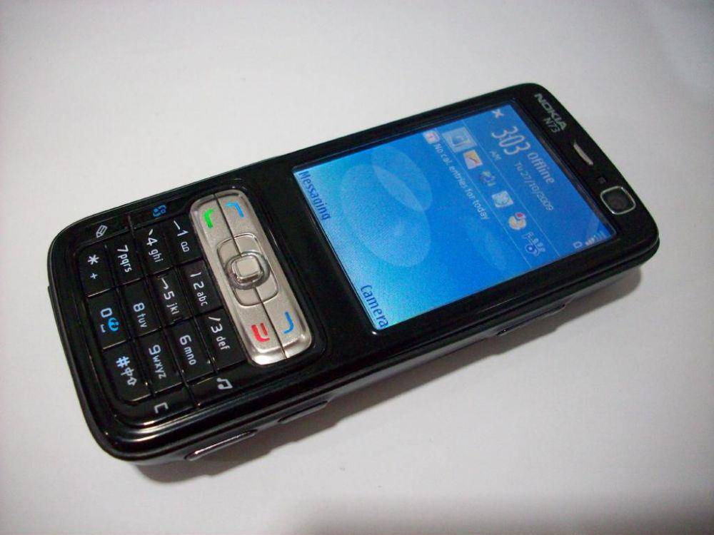Nokia N73 (mouthshut.com)