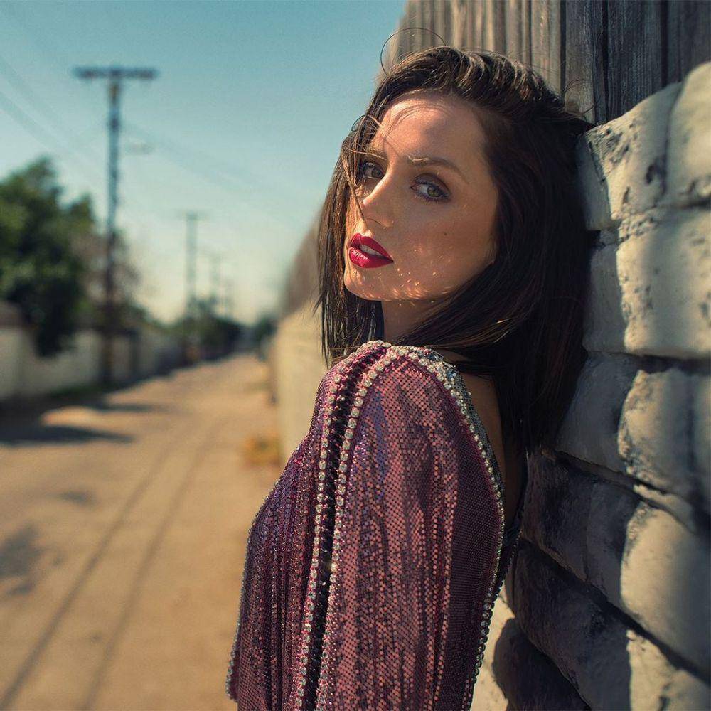Ana de Armas (instagram.com/ana_d_armas)